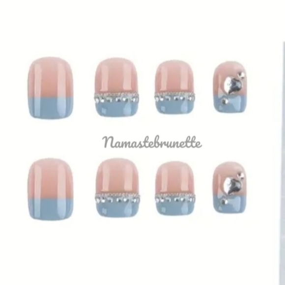 French Tip 3D Rhinestone Press On Nails - Picture 4 of 15